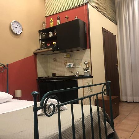Roy Nel Cuore Di Napoli Otel Dış mekan fotoğraf
