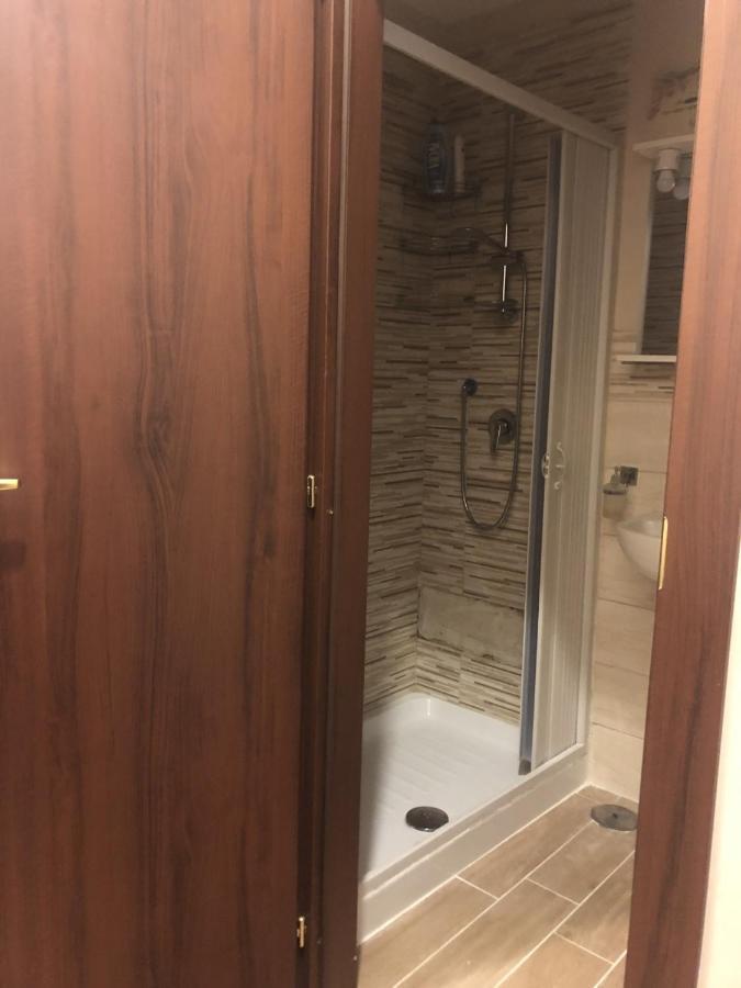 Roy Nel Cuore Di Napoli Otel Dış mekan fotoğraf