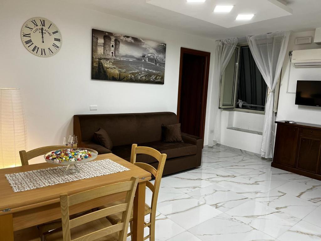 Roy Nel Cuore Di Napoli Otel Dış mekan fotoğraf